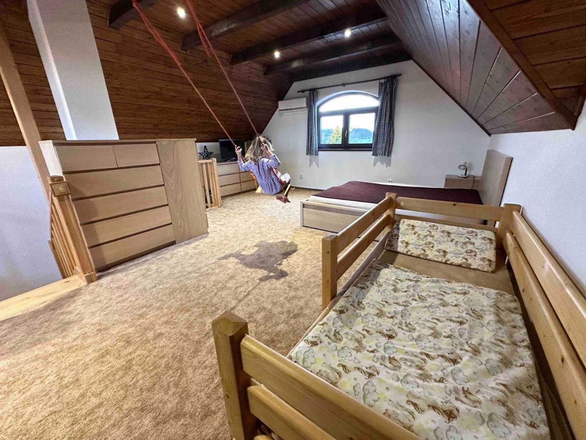 - Prestavlky Apartment Trsice