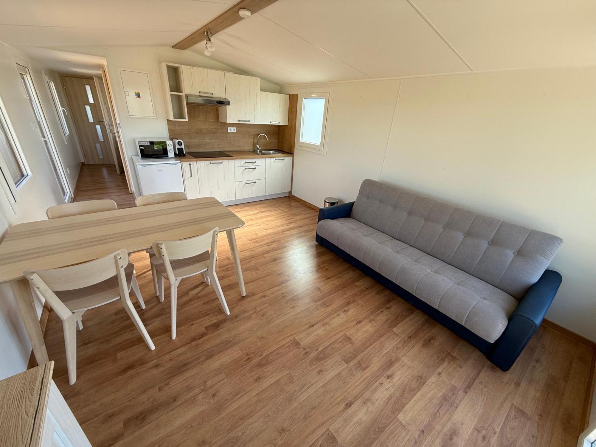 - Prestavlky Apartment Trsice
